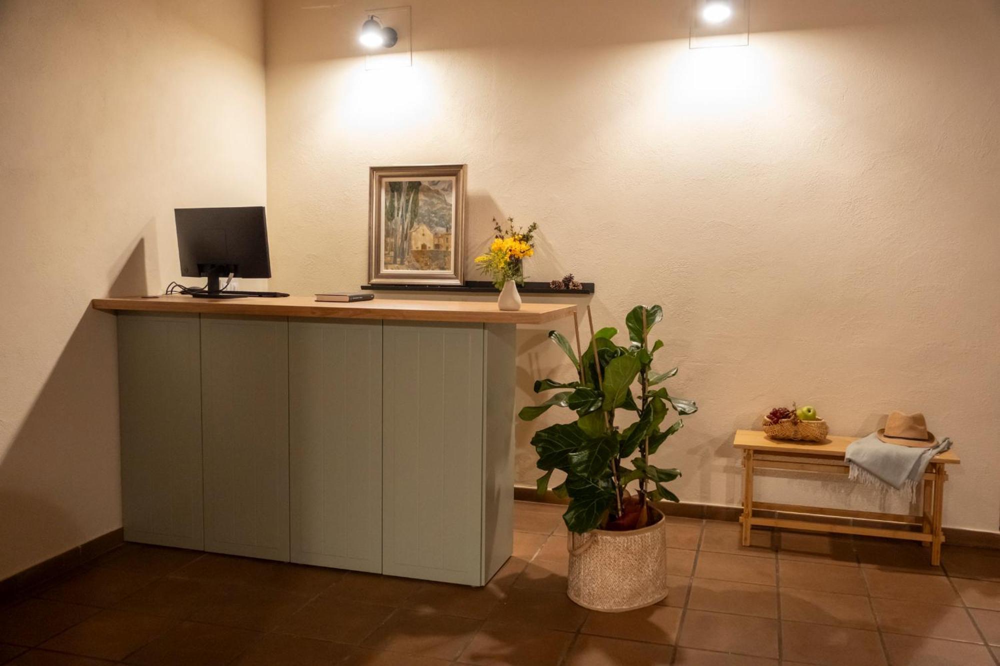 Hotel Siuranella Siurana  Ngoại thất bức ảnh